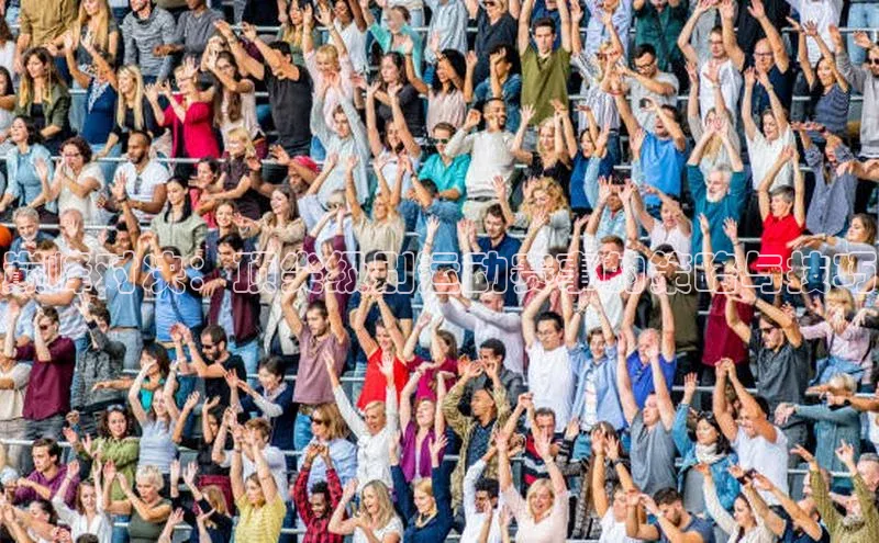 巅峰对决：顶尖级别运动赛事的策略与技巧